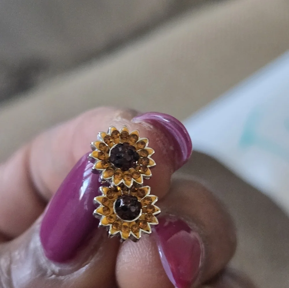 Macy's Purple Silver Floral Ring Sunflower Stud Earrings Set Size 6 New